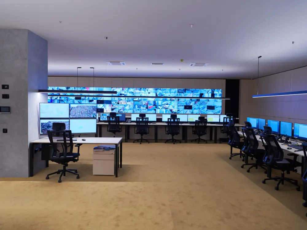 5 Key Benefits Of Using Videowall Solutions For Command Centers And Control Rooms video wall command center arvia