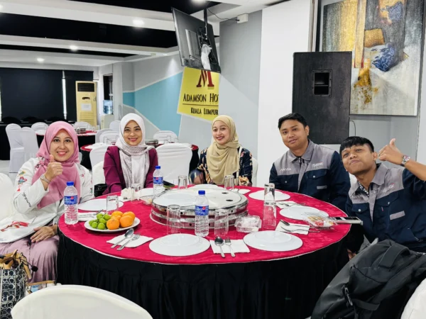 Arvia AI Smartboard Fliptouch - Seminar Internasional PC GP Ansor Malaysia israk solutions