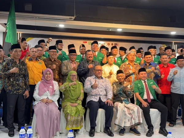 Arvia AI Smartboard Fliptouch - Seminar Internasional PC GP Ansor Malaysia israk solutions