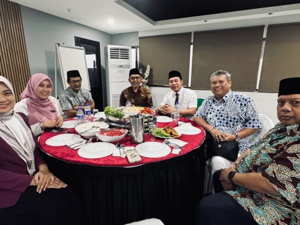 Arvia AI Smartboard Fliptouch - Seminar Internasional PC GP Ansor Malaysia israk solutions