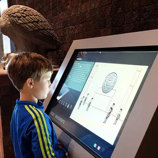 Interactive Touchscreen Solutions for Museums and Cultural Institutions