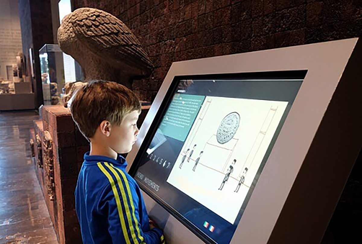 Interactive Touchscreen Solutions for Museums and Cultural Institutions 2