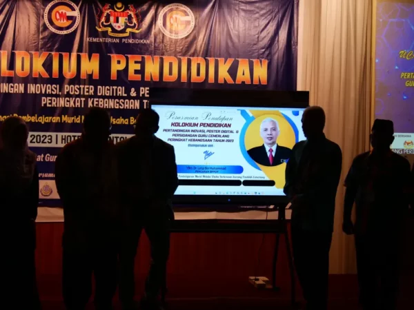 Kolokium-Pendidikan-Smartboard-Windows-and-Android-Hotel Oriental-Crystal-2023-008
