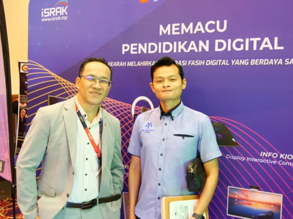 Kolokium-Pendidikan-Smartboard-Windows-and-Android-Hotel Oriental-Crystal-2023-012