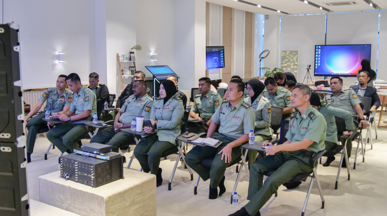Technology Update With Mindef Tentera Darat - Malaysia Army Technology Update-TUDM-Arvia-Israk Solutions