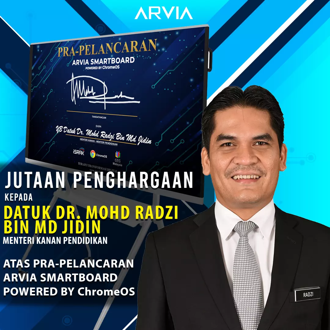 Malaysian Minister of Education Prelaunch Arvia Smartboard ChromeOS At DUTA 2021