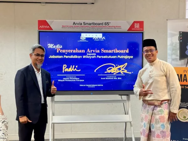 Smartboard-ARV100-MOU-SSTP-Putrajaya-ACE-002