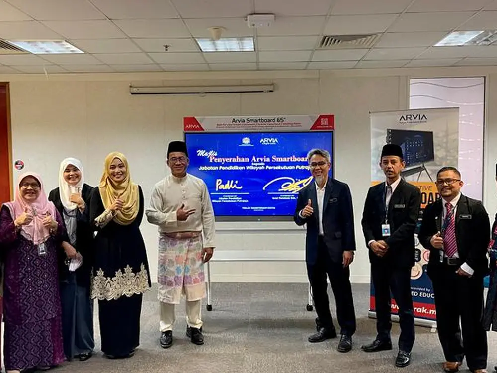 Empowering Education: Arvia and SSTP Putrajaya Join Forces for Innovative Workshop