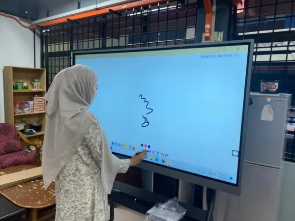 Smartboard-ARV100-MRSM-PDRM-Kulim-011