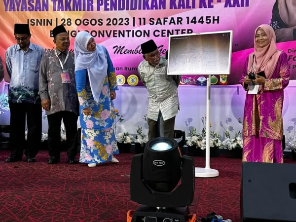 Smartboard-ARV100-Yayasan-Takmir-Pendidikan-003