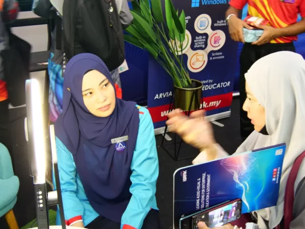 Smartboard-Karnival Pendidikan Sinar Bestari-009