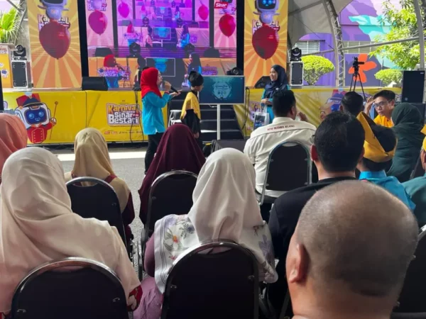 Smartboard-windows-android-Karnival Pendidikan Sinar Bestari-002