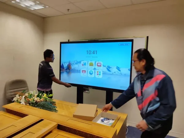 TVET ai smartboard arvia solutions israk solutions