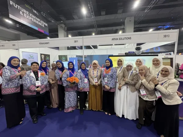 WE2025 ai smartboard israk solutions arvia solutions