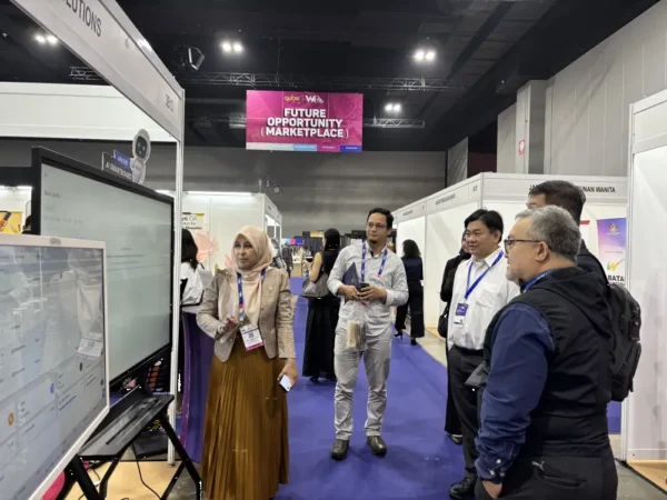 WE2025 ai smartboard israk solutions arvia solutions