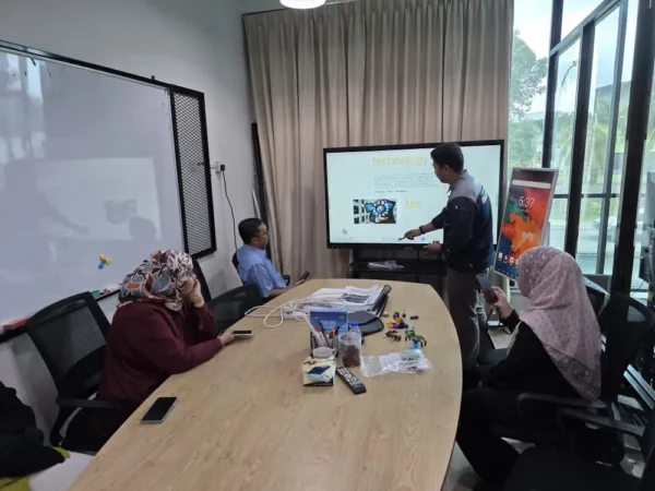 ai smartboard hmh planning consultant arvia solutions