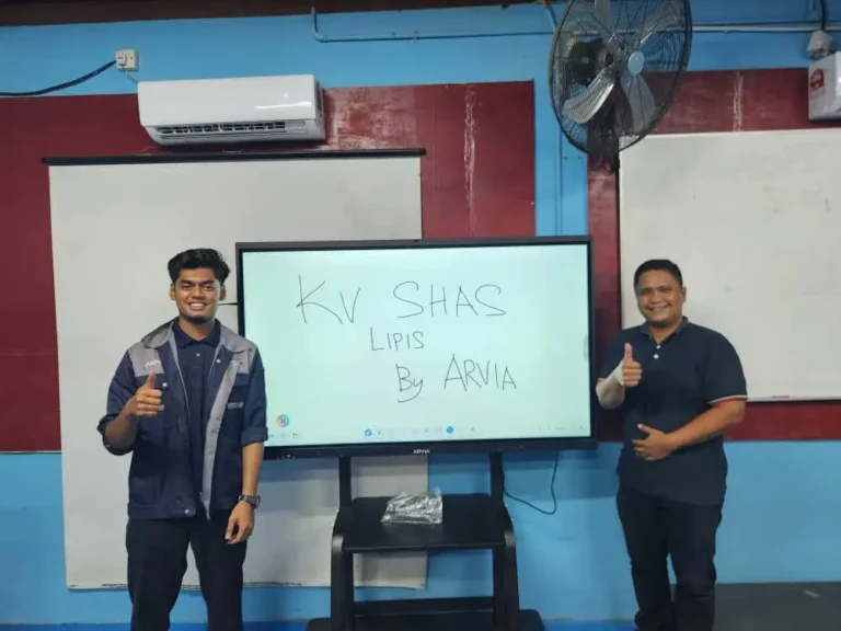 ai smartboard kolej vokasional sultan haji ahmad shah (KV SHAS) arvia solutions israk solutions