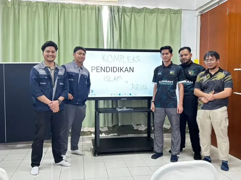 ai smartboard kompleks pendidikan islam bangi israk solutions arvia solutions