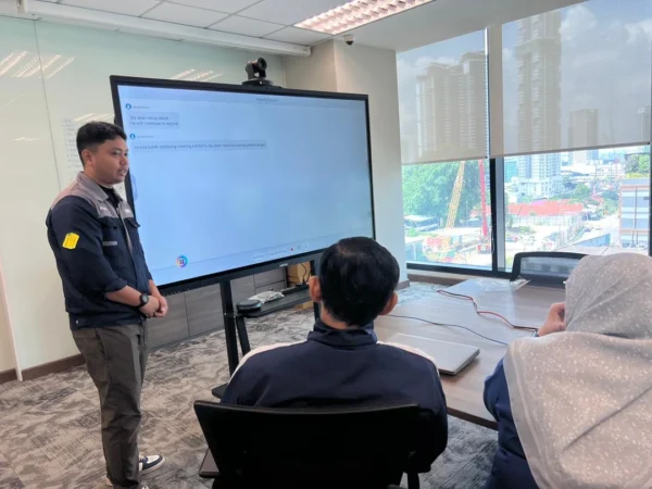 ai smartboard majlis bandaraya johor bahru mbmb israk solutions arvia solutions