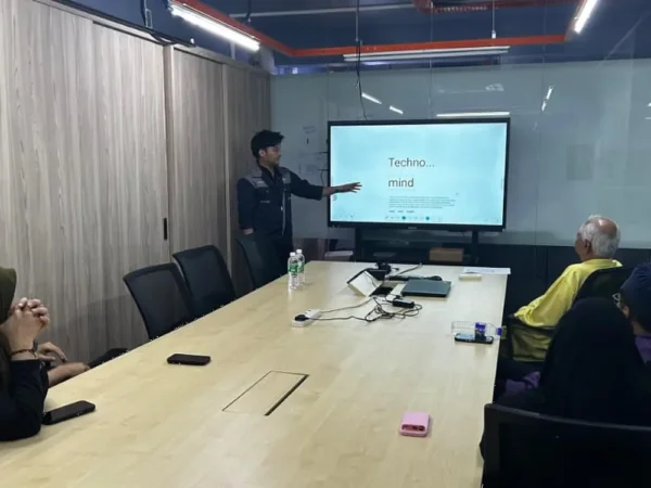 ai-smartboard-malaysia-dynatest-asia-arvia-solutions-00001