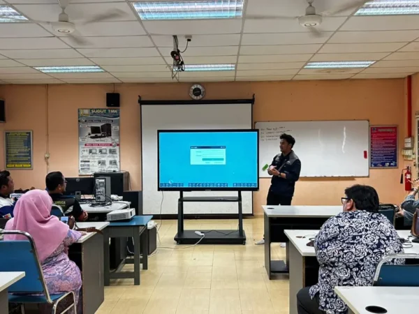 ai smartboard sk bukit damansara arvia solutions israk solutions