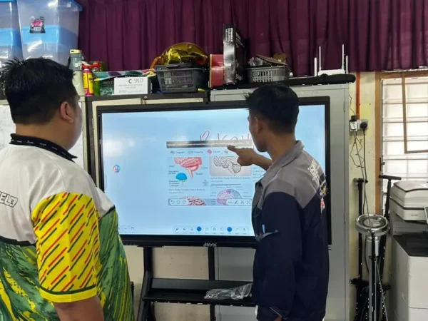 ai smartboard sk ladadng dublin israk solutions arvia solutions