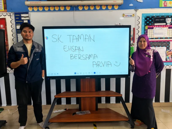 AI Smartboard Transforms Classroom Learning at SK Taman Ehsan KL
