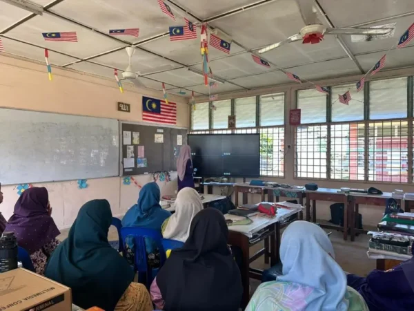 ai smartboard smidi kuala nerus israk solutions arvia solutions