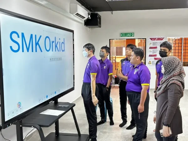ai smartboard smk desa orkid israk solutions arvia solutions