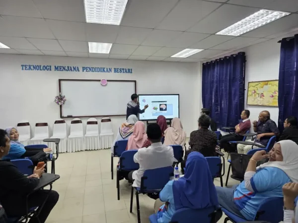 ai smartboard smk sungai burong arvia solutions israk solutions