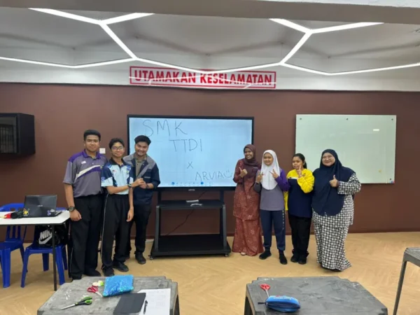 ai smartboard smk ttdi israk solutions arvia solutions