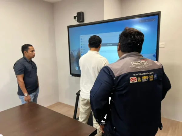 smartboard solaris networl israk solutions arvia solutions