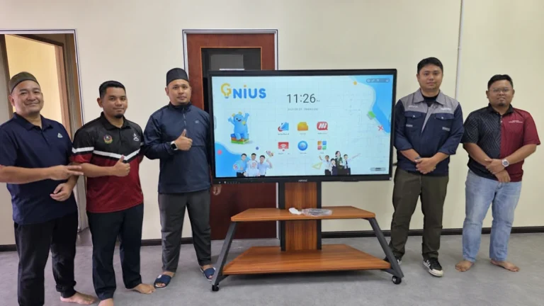 arvia ai smartboard srain cameron highlands israk solutions