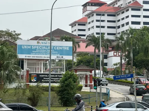 ai smartboard ukm digital sdn bhd arvia solutions israk solutions