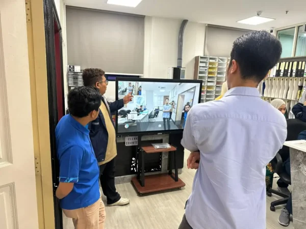 ai smartboard ukm digital sdn bhd arvia solutions israk solutions