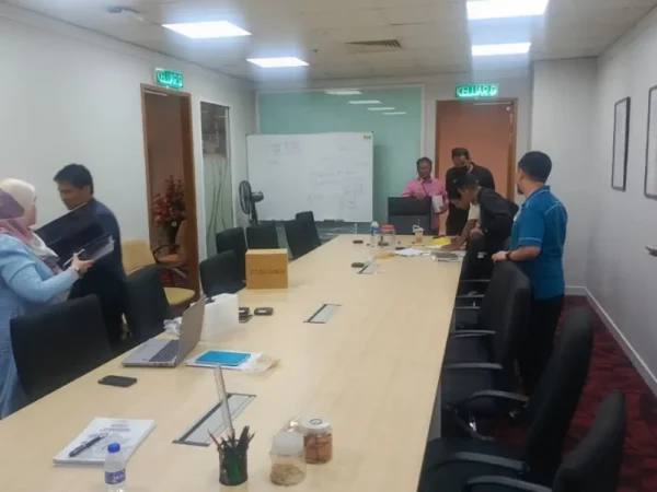 ARV VC45 camera and DAS 800 Plus audio system for seamless AVSolutions in meeting rooms