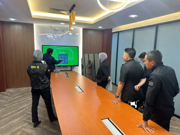 ARV200 Smartboard