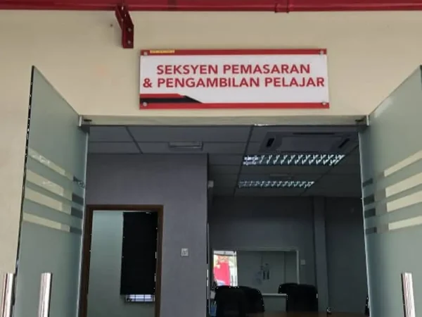 arvia-fliptouch-32-kptm-kuantan-7