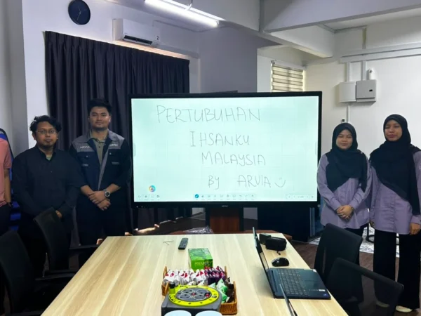 arvia meeting room ai smartboard pertubuhan ihsanku malaysia