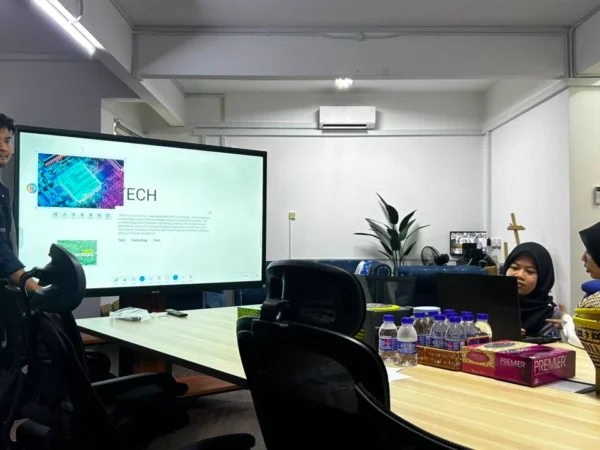 arvia meeting room ai smartboard pertubuhan ihsanku malaysia