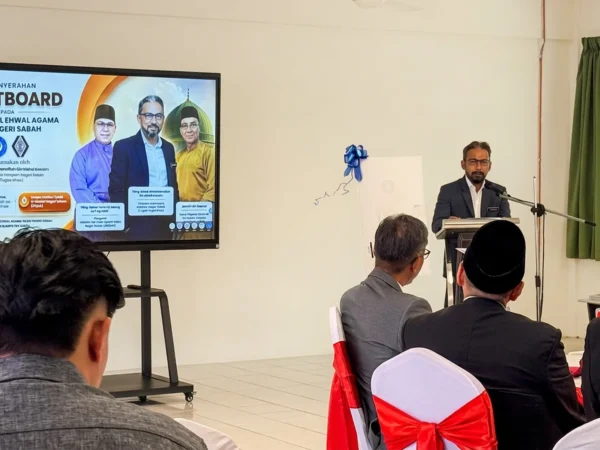 arvia ai smartboard malaysia arvia solutions israk solutions