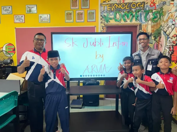 arvia interactive smartboard sk jubli intan israk solutions arvia solutions