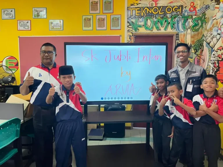 arvia interactive smartboard sk jubli intan israk solutions arvia solutions