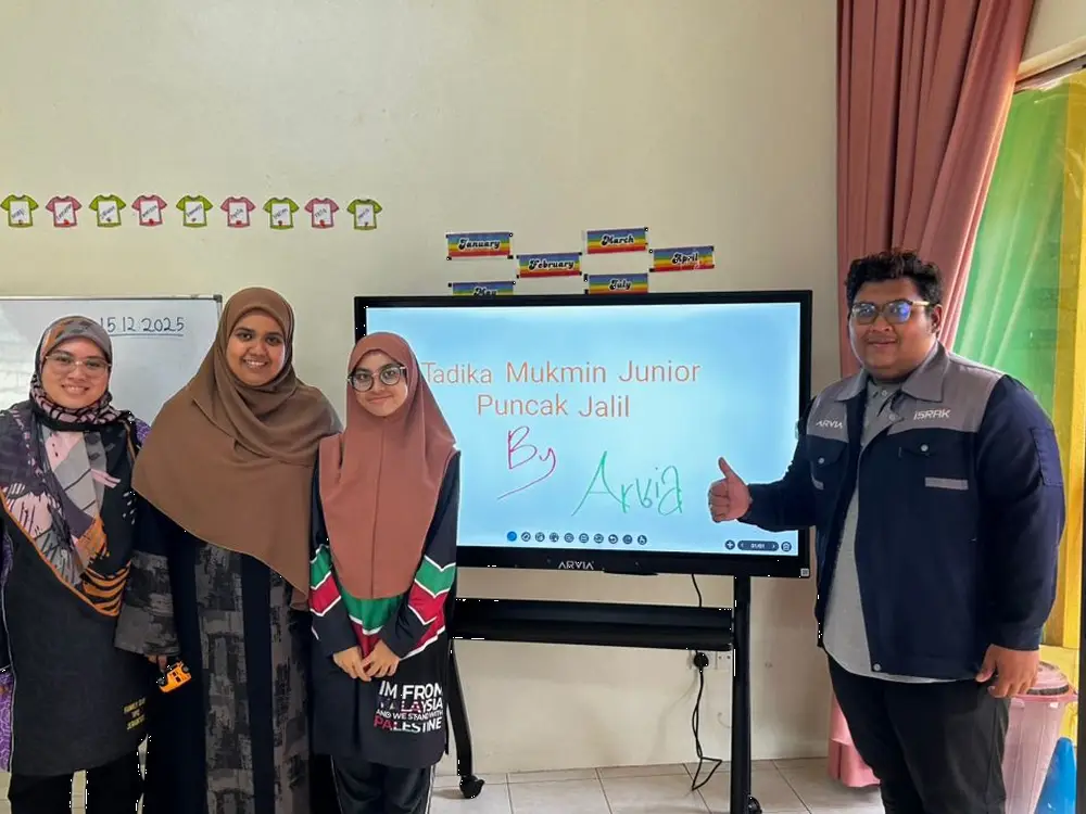 Kindergarten Mukmin Junior Expands Early Childhood Learning with ARV200-55 Smartboard at Puncak Jalil