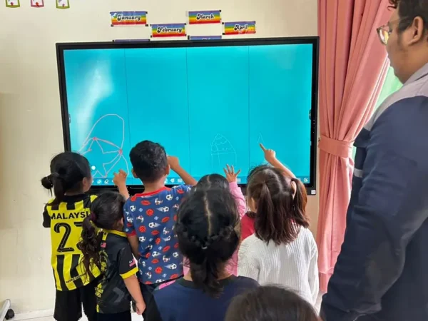 smartboard tadika mukmin junior arvia solutions israk solutions