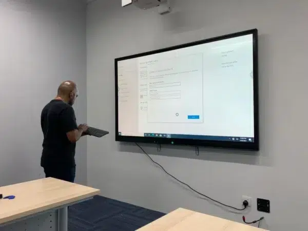 Interactive Smartboard for Azimuth South Ship Management 2021 – Complete Solution