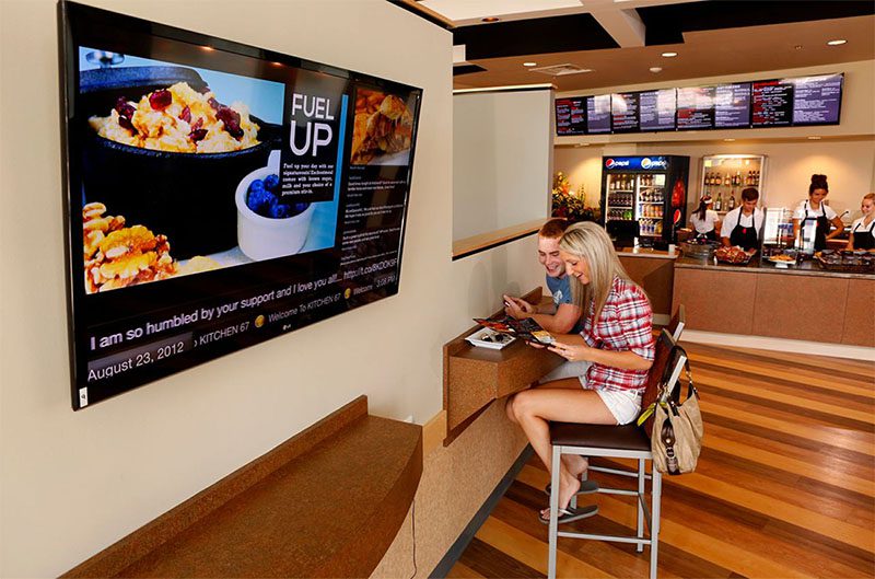 digital signage FLR 100 restaurant