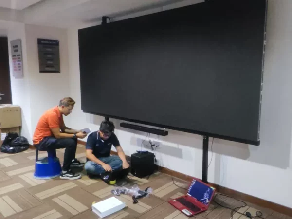 drb-hicom-led-drone-videowall--011