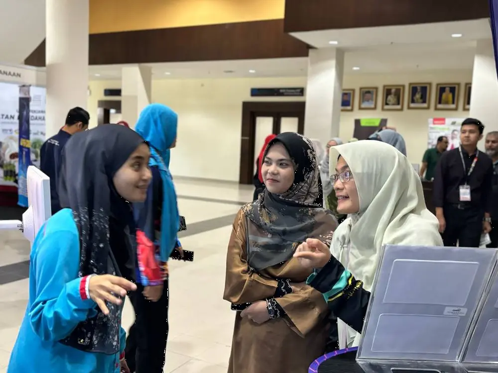 Showcasing Smartboard &Amp;Amp; Arviaflip Touch At The Upsi International Education Innovation Expo 2023 edu innovate 2023 013