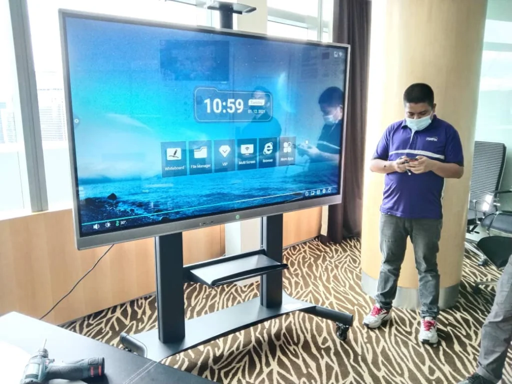 Interactive Smartboard for Federal Land Development Authority (FELDA) 2020 – Complete Solution